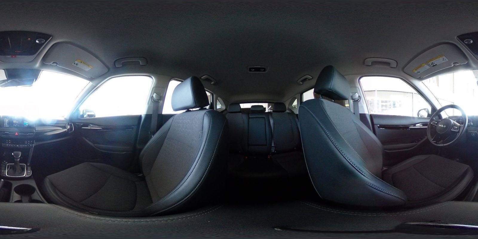 Used 2025 Kia Seltos S image 44