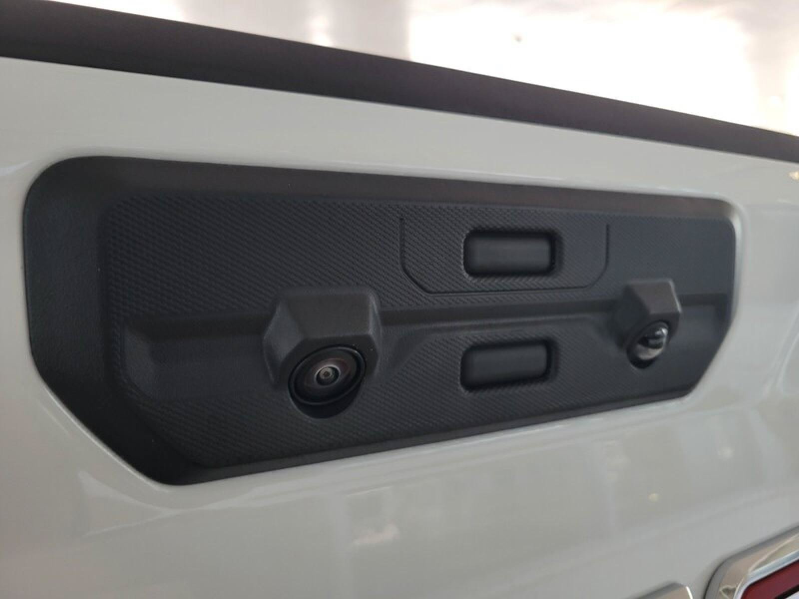 New 2026 GMC Sierra 1500 AT4 w/ AT4 Premium Package AWD/4WD image 6