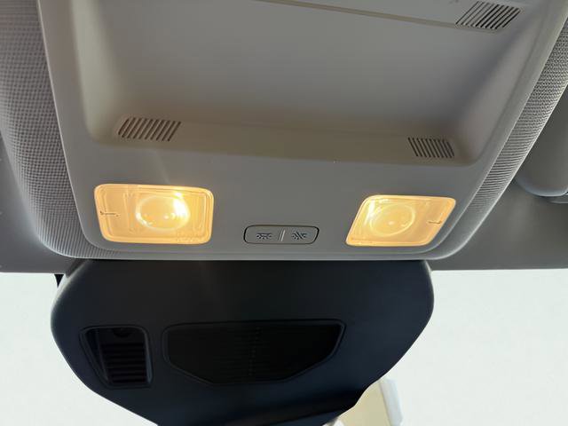 Used 2022 Ford Escape SEL image 20