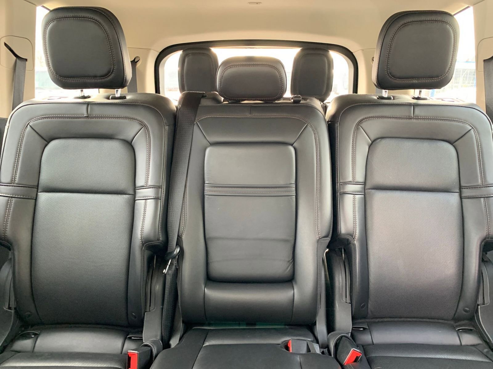 Used 2024 Lincoln Aviator Reserve image 41