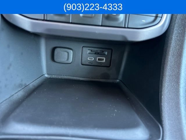 Used 2023 GMC Acadia AT4 w/ Technology Package AWD/4WD image 33