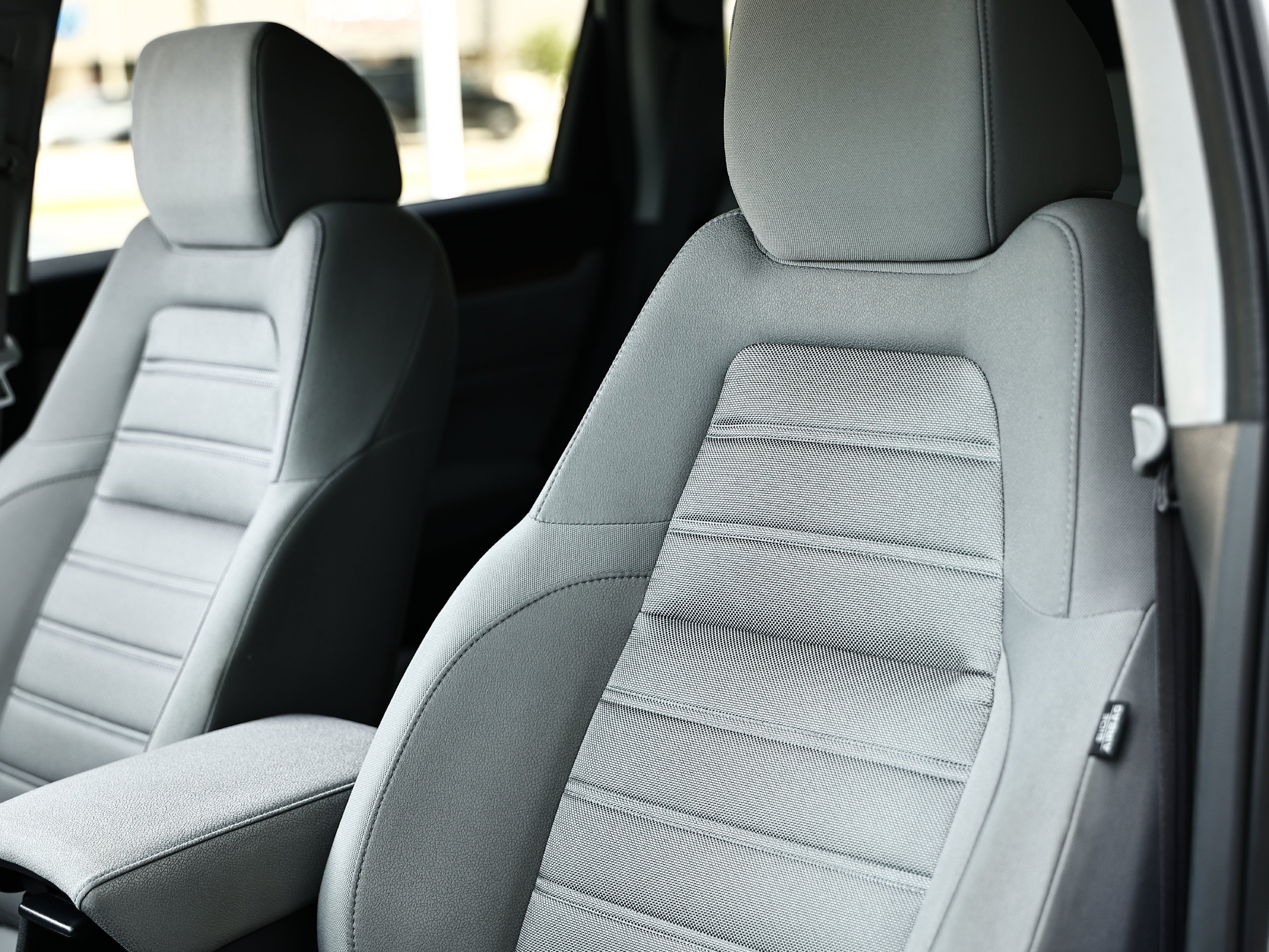 Used 2018 Honda CR-V EX image 19