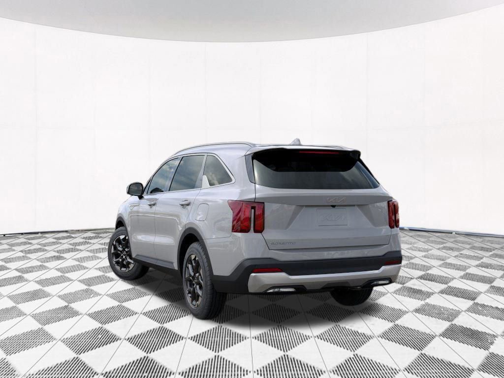 Used 2025 Kia Sorento S w/ Panoramic Sunroof Package image 6