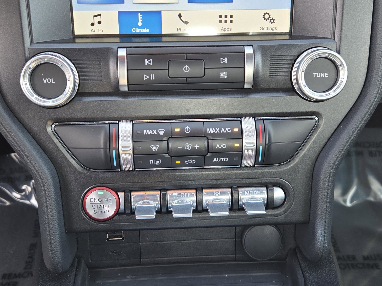 Used 2019 Ford Mustang EcoBoost Fastback RWD w/ Equipment Group 101A image 11