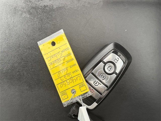 Certified 2022 Ford Explorer Platinum w/ Equipment Group 601A image 17