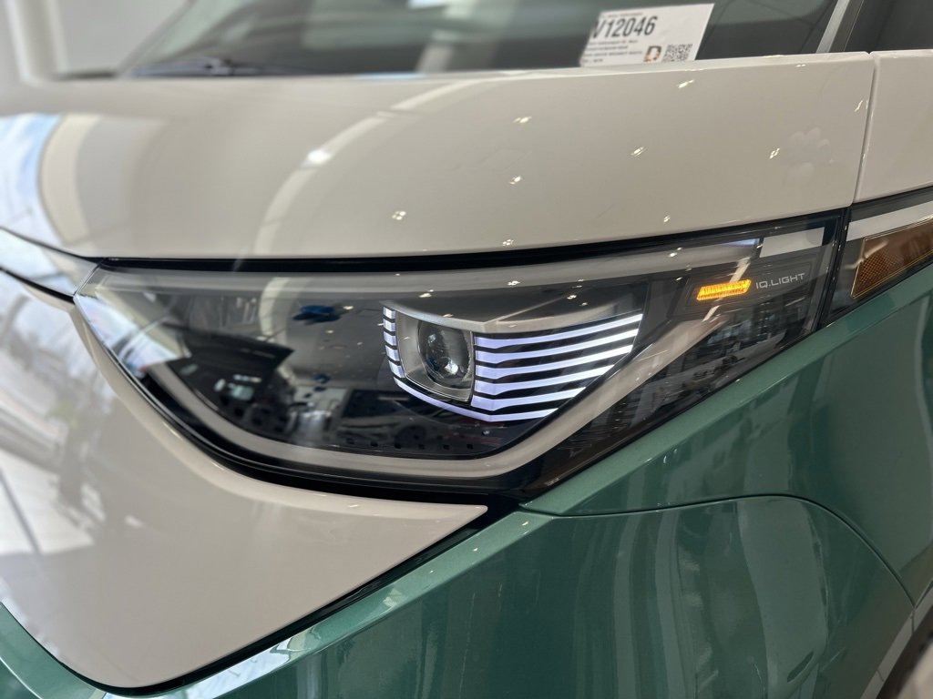 New 2025 Volkswagen ID. Buzz 1st Edition image 10