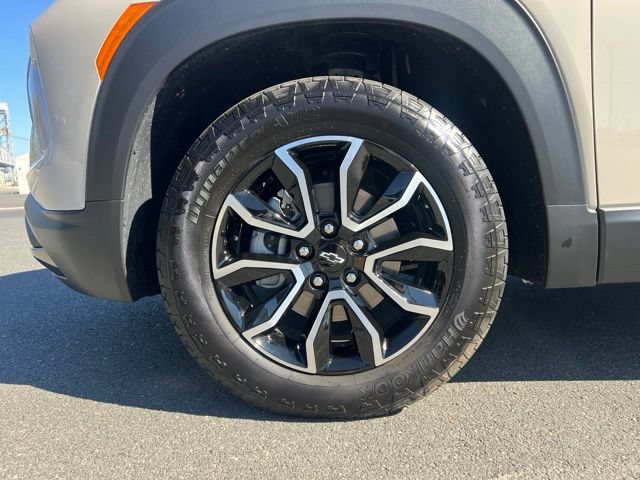 Used 2026 Chevrolet TrailBlazer ACTIV w/ Driver Confidence Package AWD/4WD image 13
