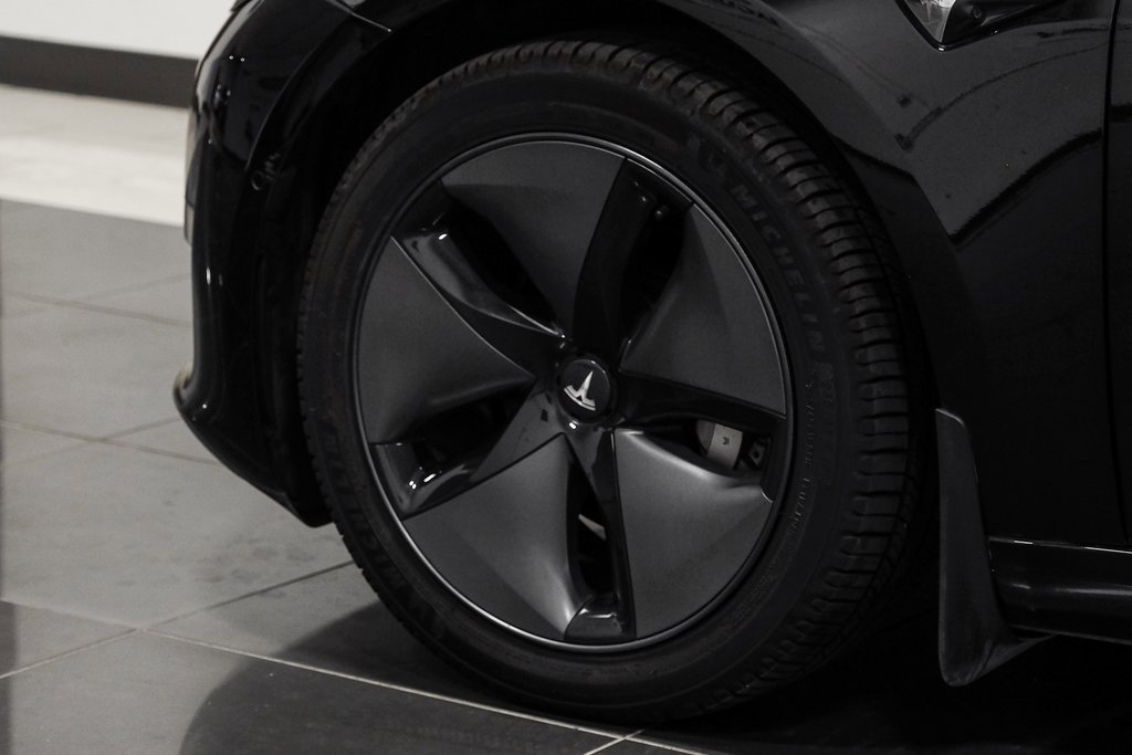 Used 2018 Tesla Model 3 Long Range image 60