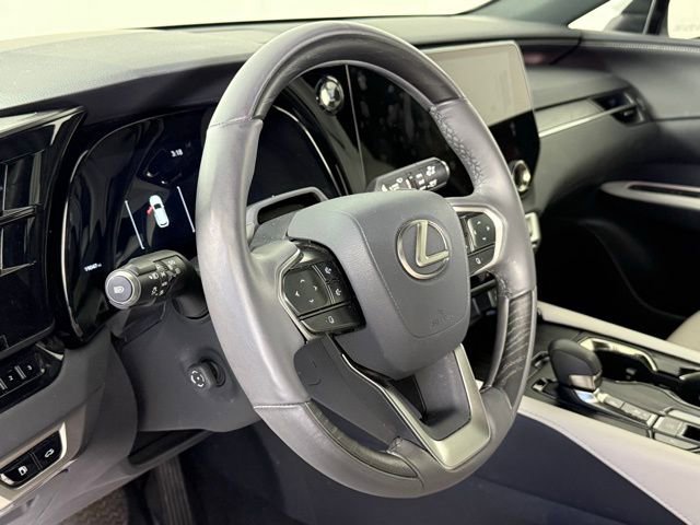 Used 2025 Lexus RX 350 Premium Plus w/ Convenience Package image 17