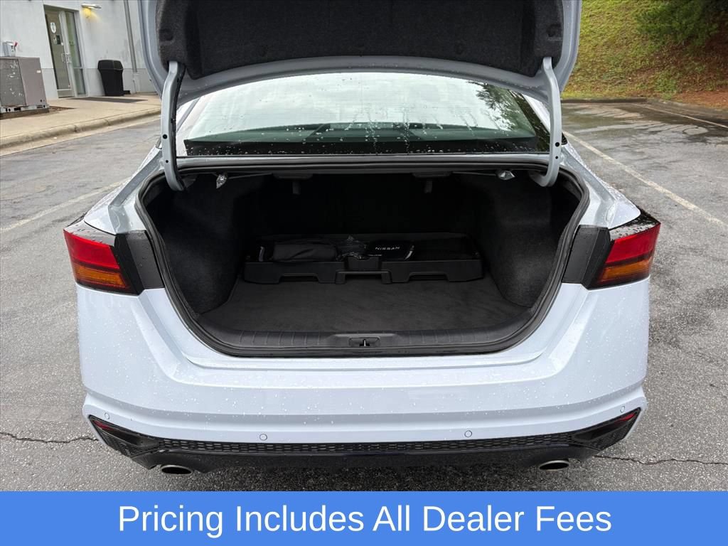 Used 2024 Nissan Altima 2.5 SR w/ SR Premium Package AWD/4WD image 26