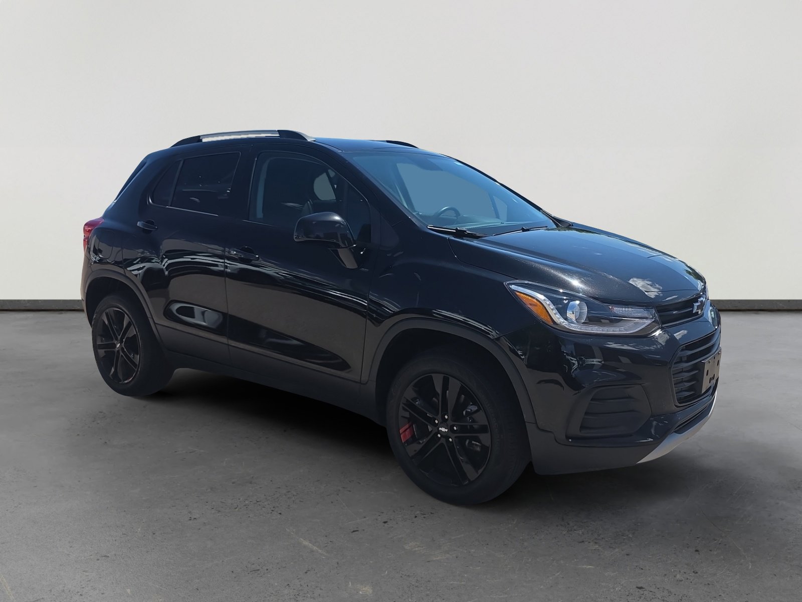 Used 2020 Chevrolet Trax LT w/ Redline Edition image 7