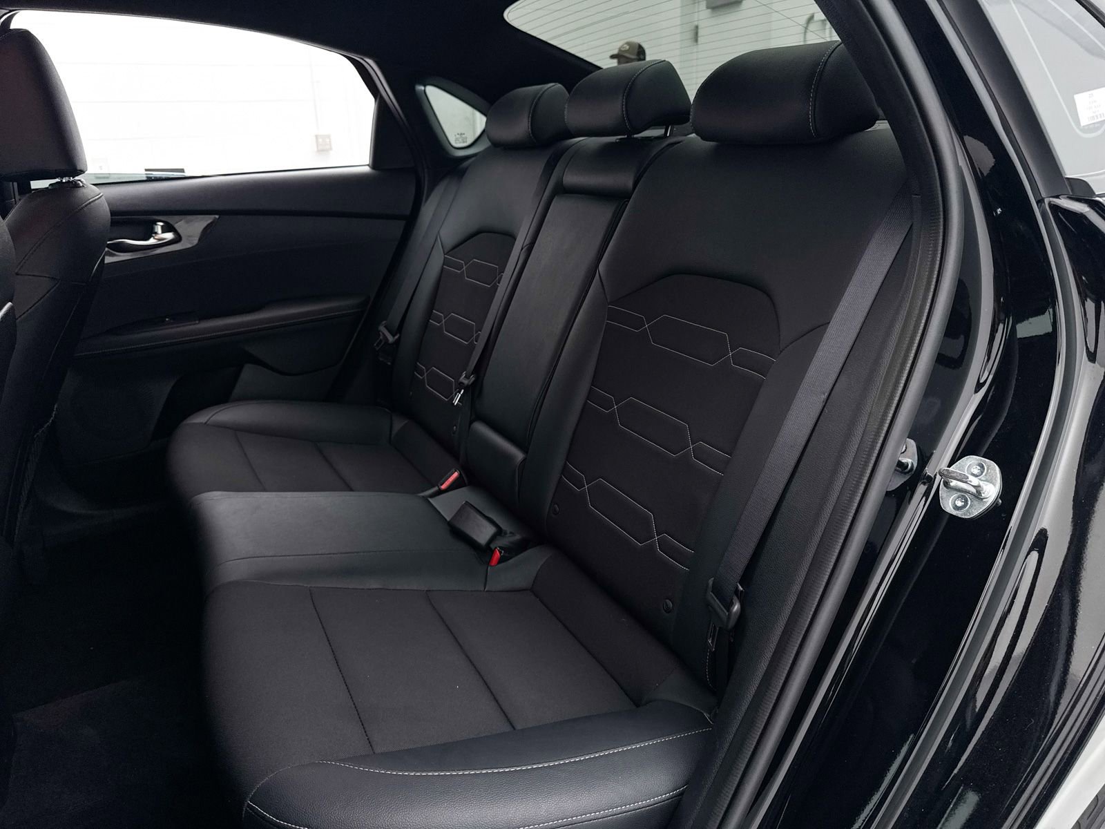 Certified 2024 Kia Forte GT-Line image 29