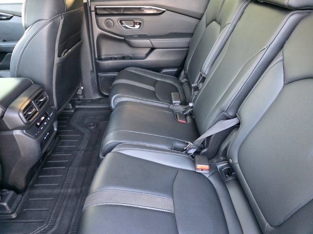 Used 2024 Honda Pilot EX-L image 12