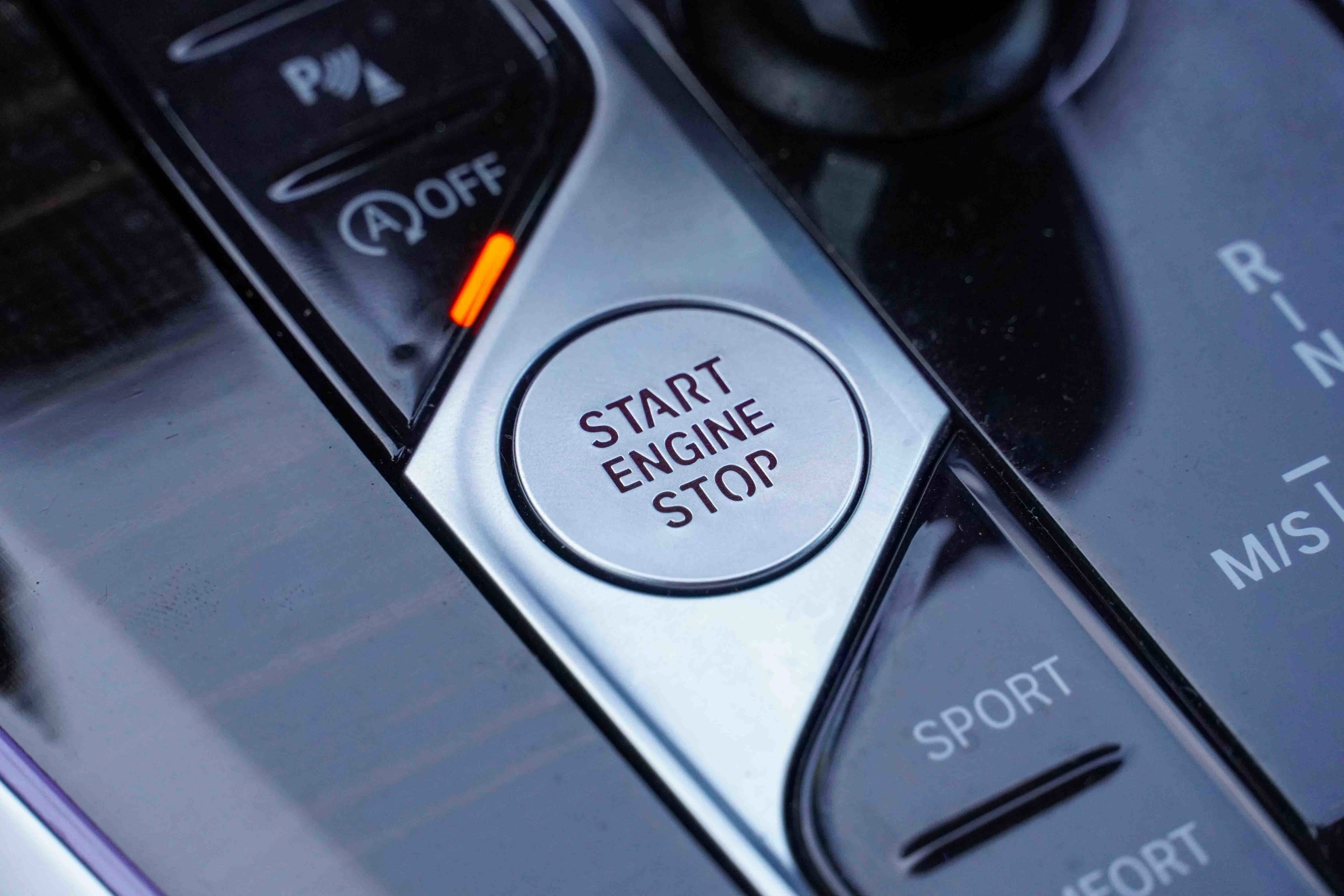 Used 2020 BMW X5 xDrive40i w/ Convenience Package image 18