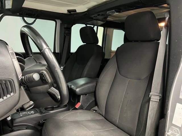 Used 2015 Jeep Wrangler Unlimited Sport w/ Quick Order Package 24S AWD/4WD image 21