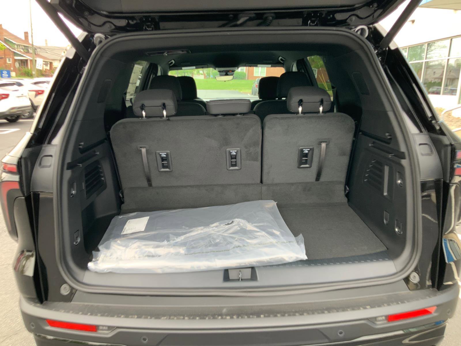 New 2026 Chevrolet Traverse LT AWD/4WD image 31