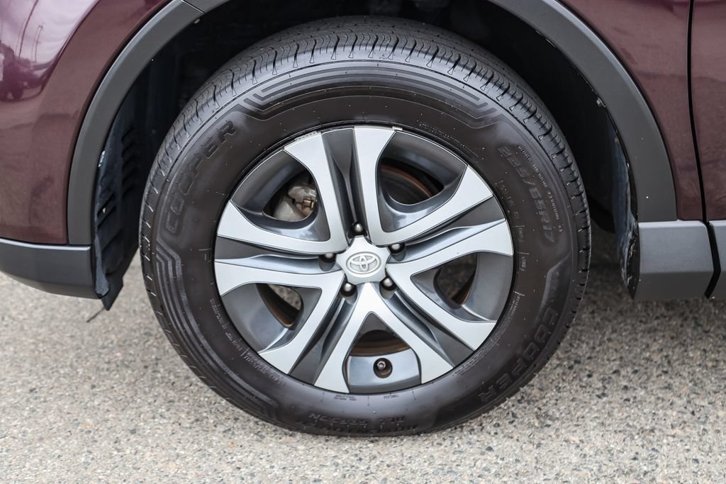 Used 2017 Toyota RAV4 LE w/ Carpet Mat Package FWD image 9