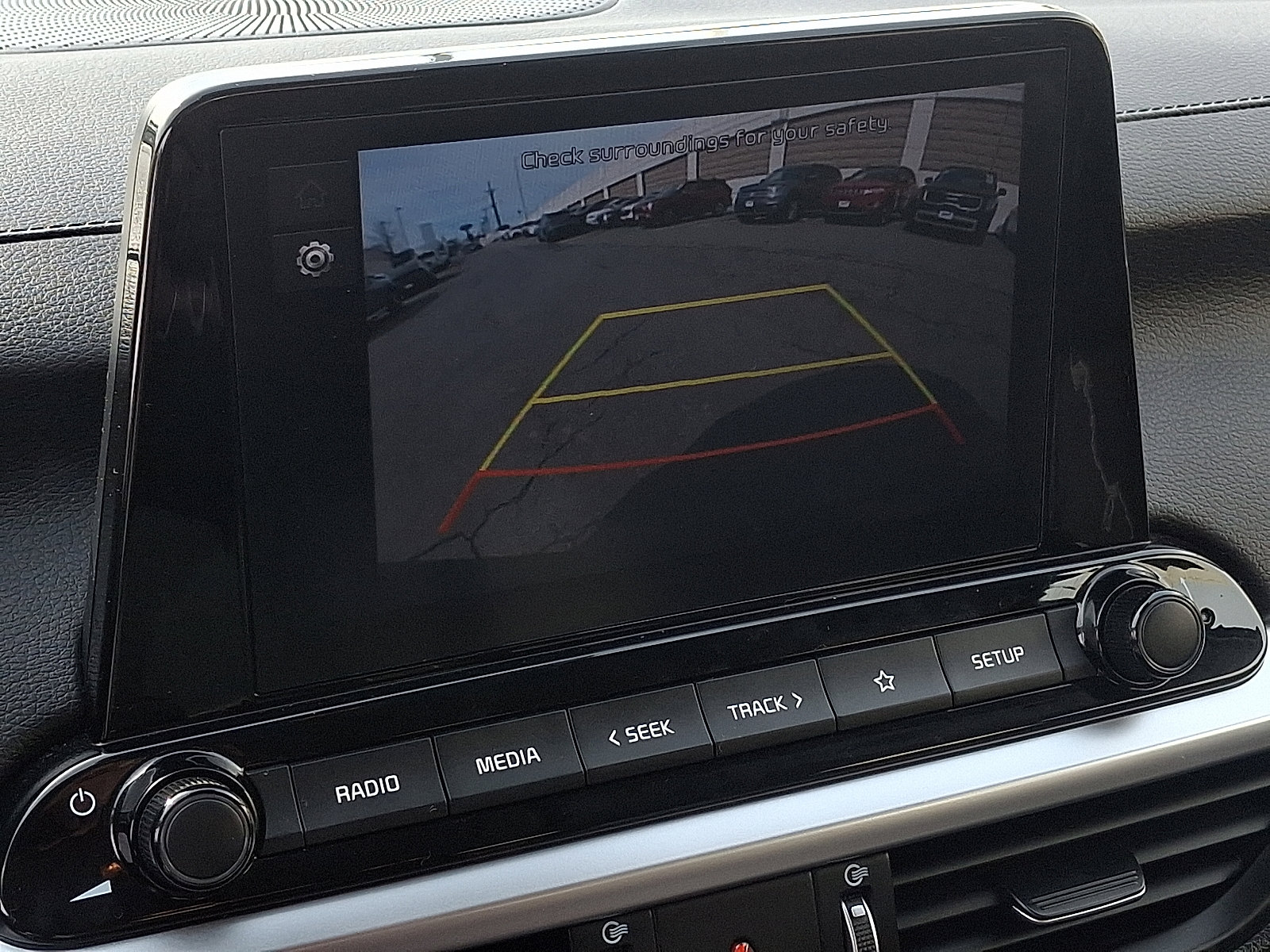 Certified 2023 Kia Forte LXS w/ LXS Technology Package image 17