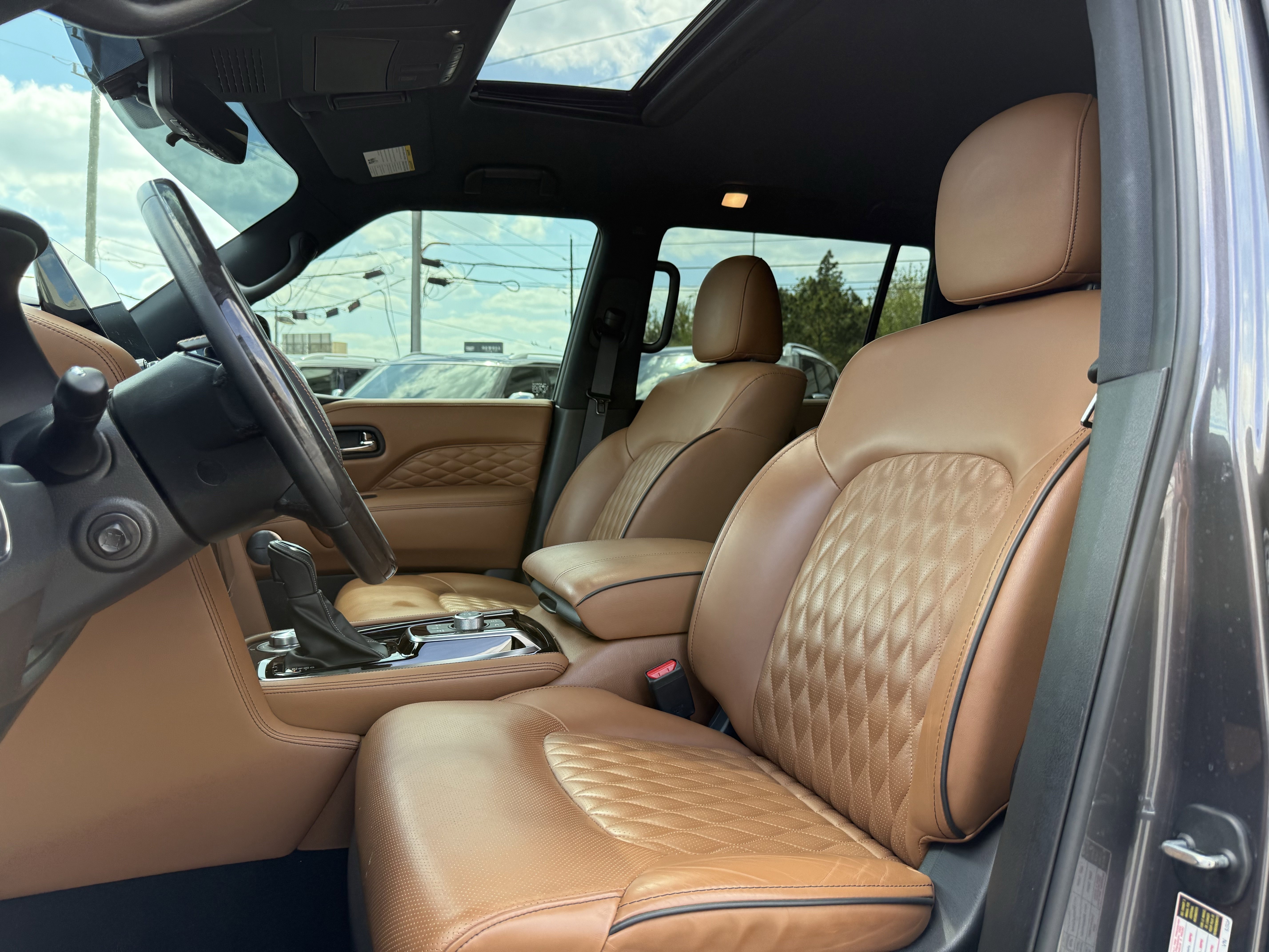 Certified 2024 INFINITI QX80 Sensory AWD/4WD image 15