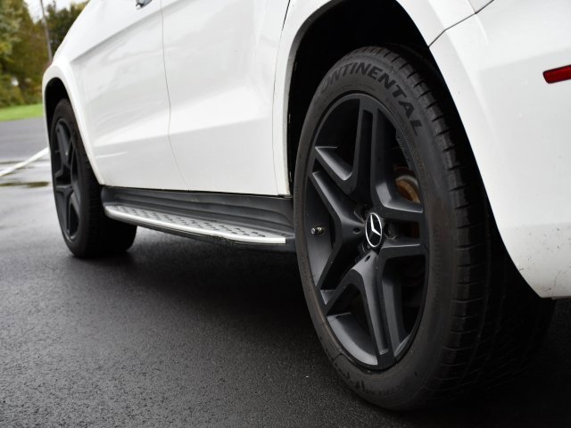 Used 2017 Mercedes-Benz GLS 550 4MATIC image 9