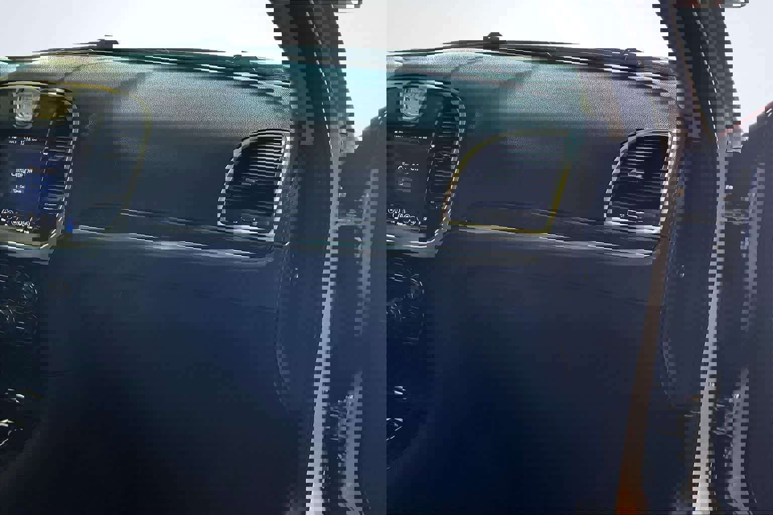 Used 2020 Chrysler 300 Limited image 24