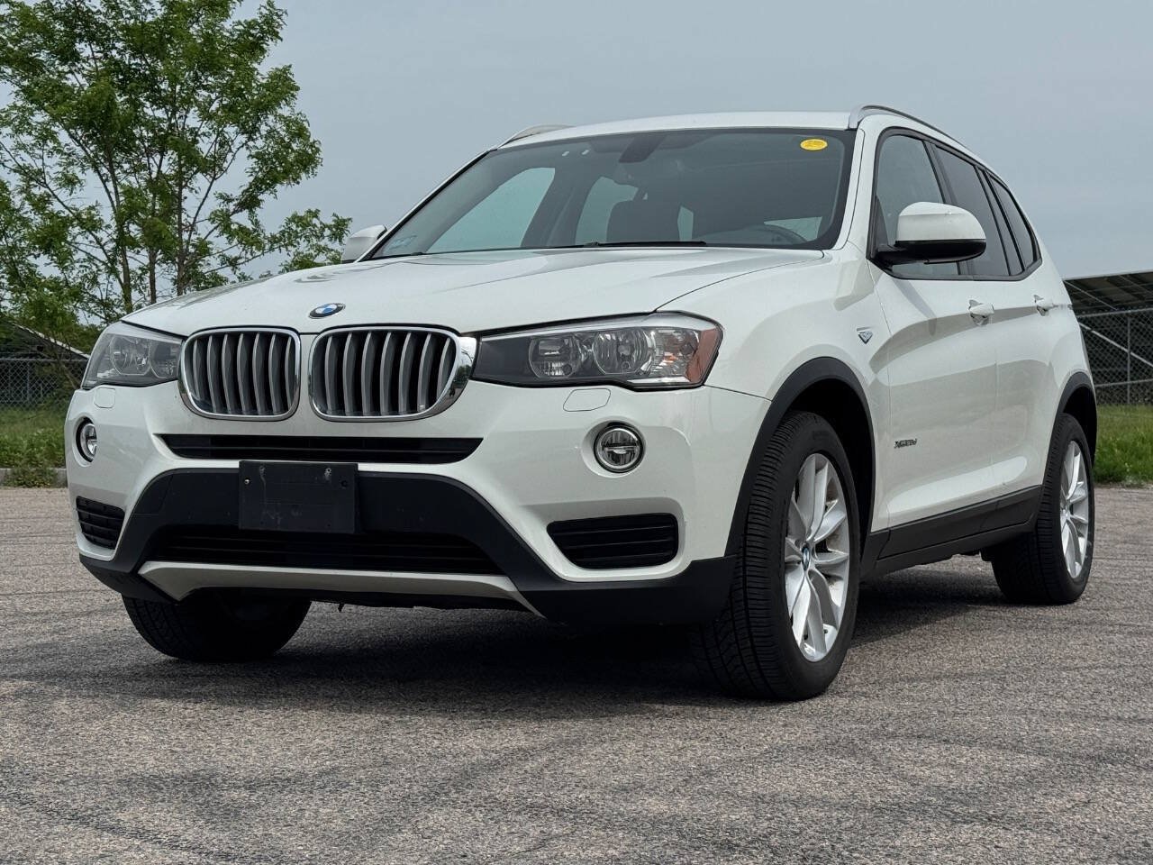 Used 2015 BMW X3 xDrive28d AWD/4WD image 1