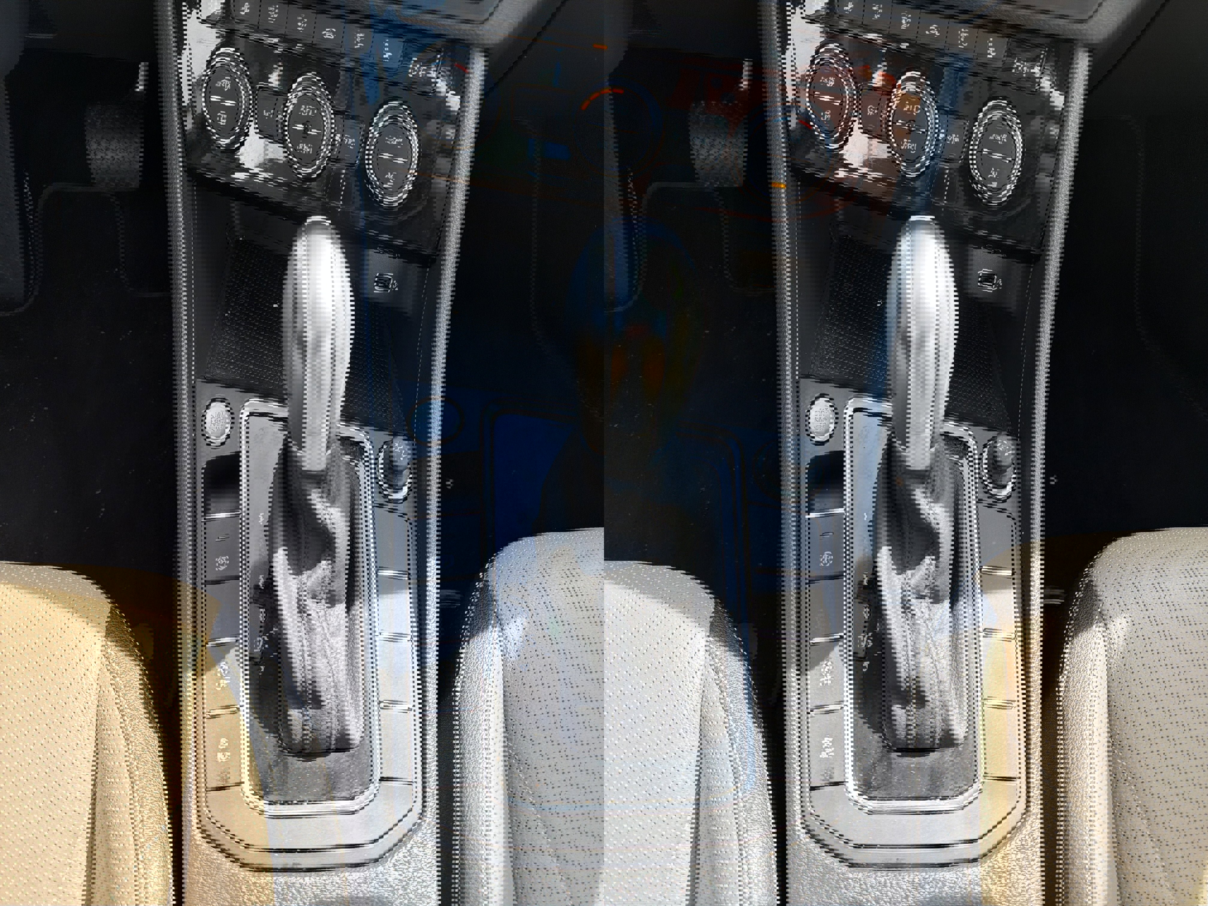 Used 2019 Volkswagen Jetta SEL Premium image 21