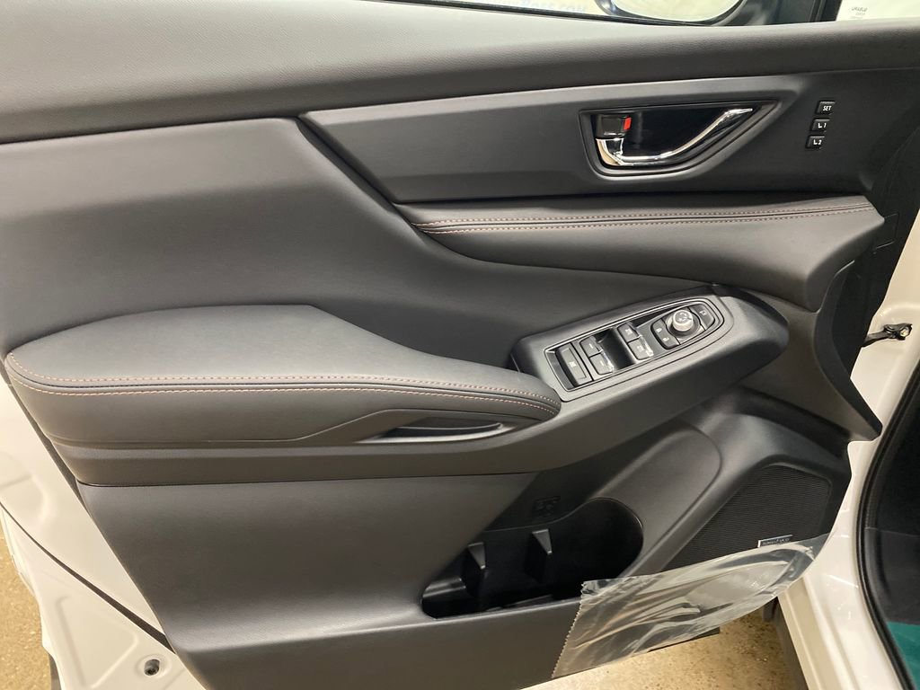 New 2026 Subaru Ascent Limited Bronze image 9