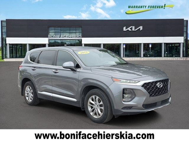 Used 2019 Hyundai Santa Fe SE FWD image 1
