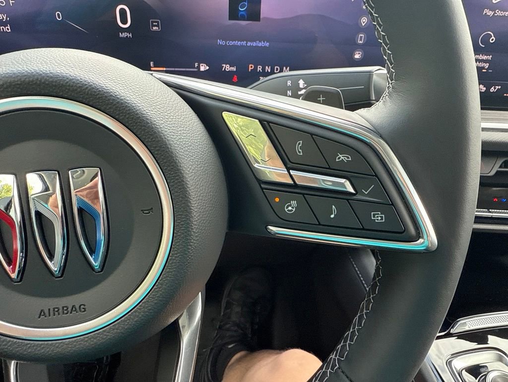 Used 2025 Buick Envision Preferred AWD/4WD image 23