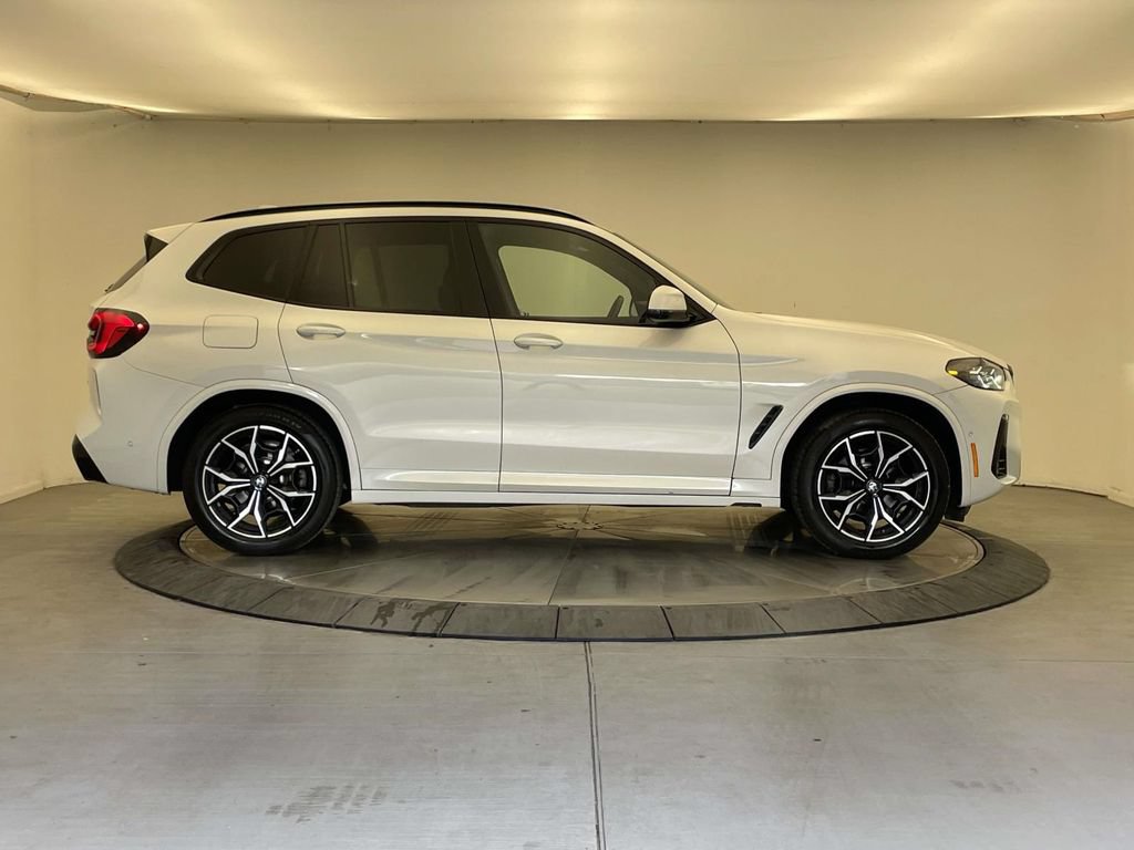 Used 2023 BMW X3 xDrive30i w/ M Sport Package AWD/4WD image 6