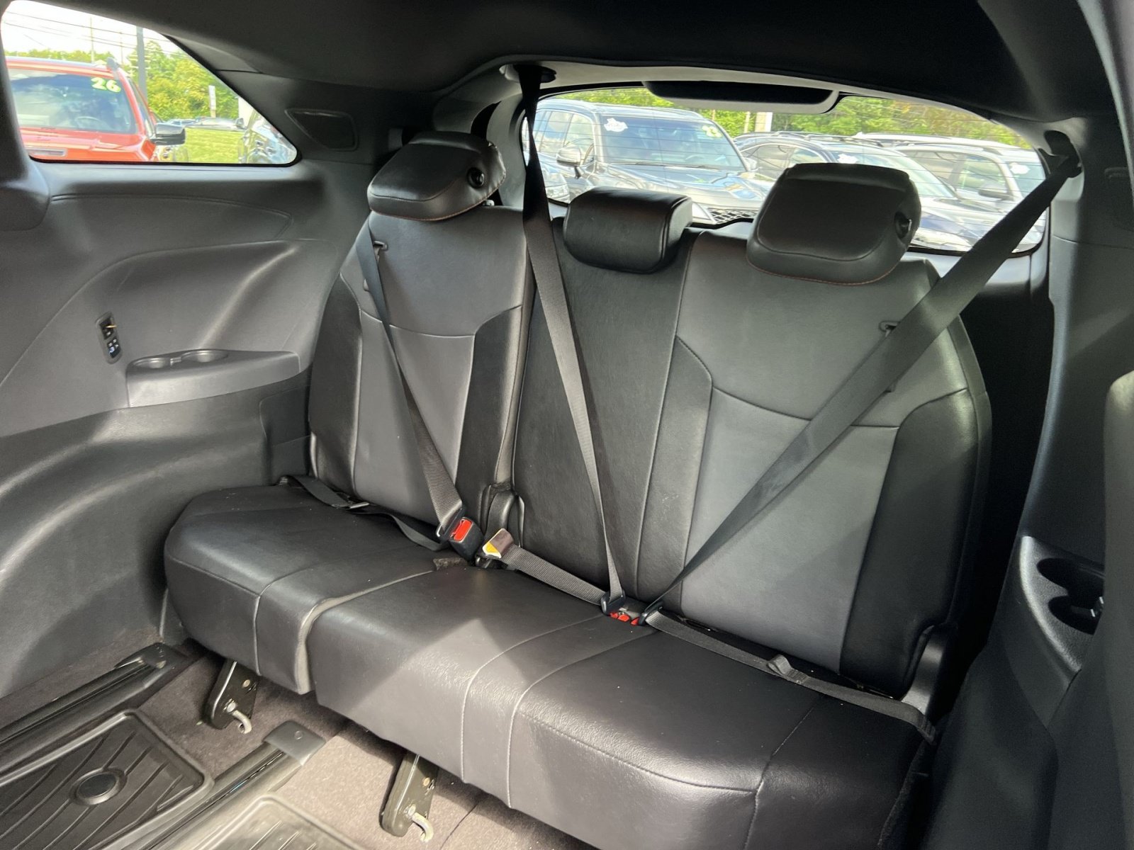 Used 2023 Toyota Sienna XSE w/ XSE Plus Package AWD/4WD image 26