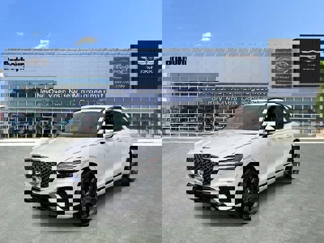 Used 2025 Genesis GV70 3.5T Sport w/ Sport Advanced Package image 10