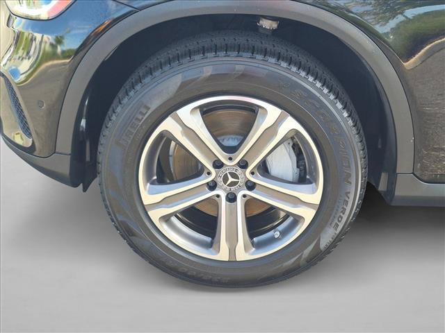 Used 2021 Mercedes-Benz GLC 300 4MATIC image 22