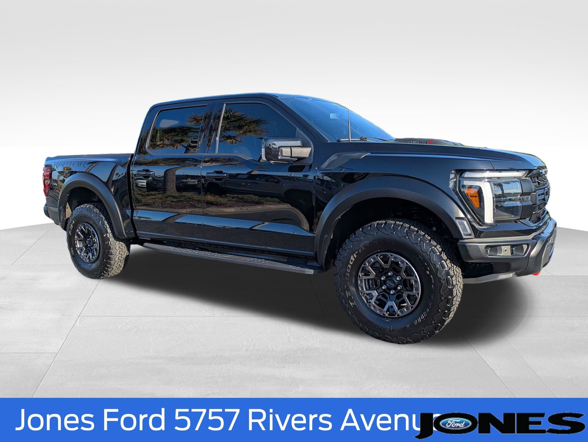Certified 2024 Ford F150 Raptor w/ Equipment Group 803A Raptor R image 3