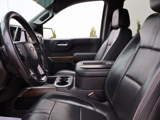 Used 2019 Chevrolet Silverado 1500 High Country w/ High Country Premium Package AWD/4WD image 28