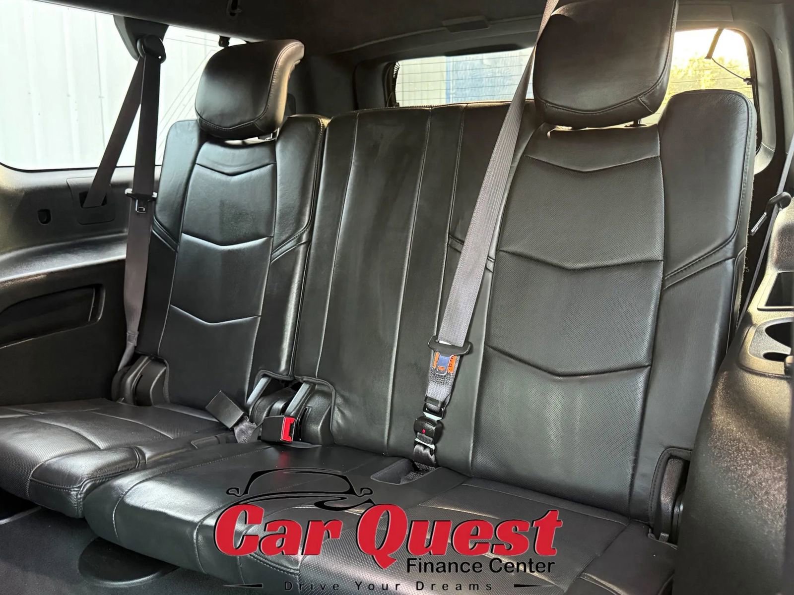 Used 2017 Cadillac Escalade ESV Platinum AWD/4WD image 15