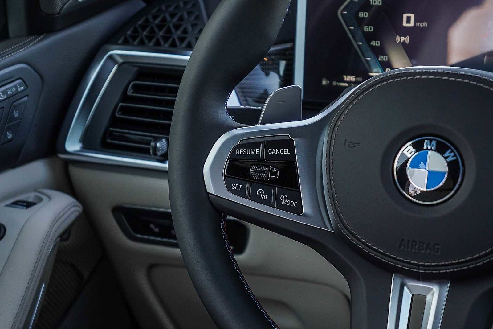 New 2026 BMW X7 M60i AWD/4WD image 16