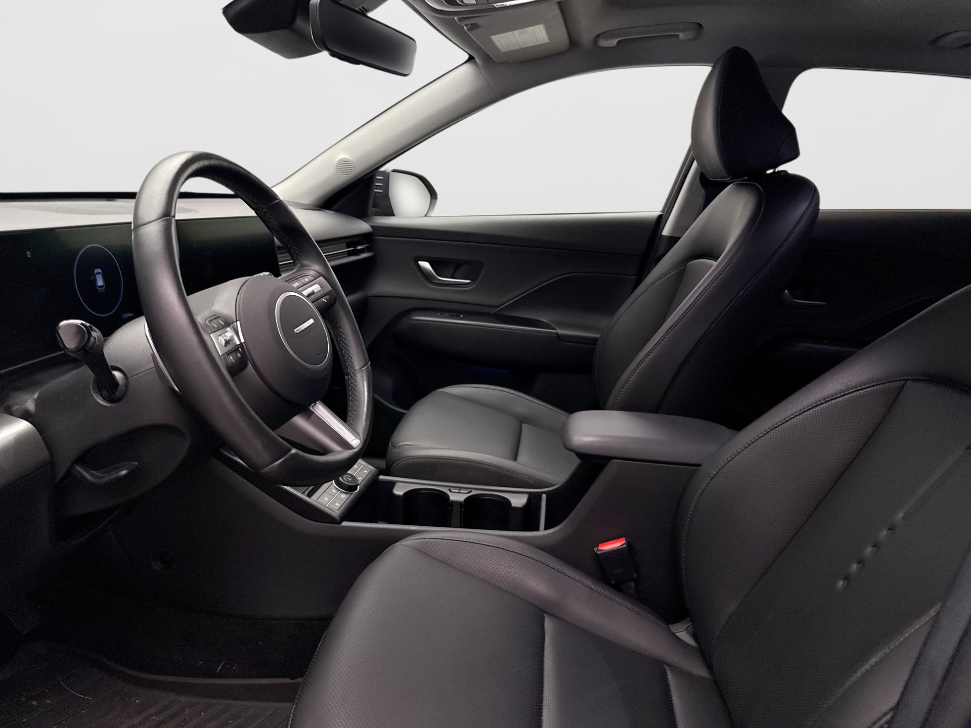 Used 2024 Hyundai Kona Limited AWD/4WD image 9