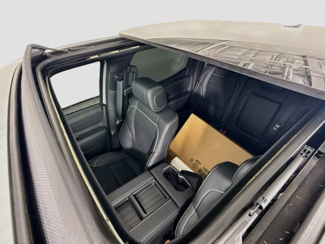 New 2026 Toyota Tundra Limited AWD/4WD image 21