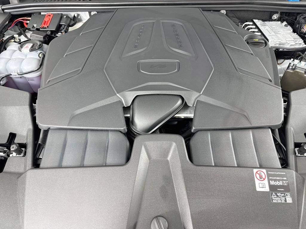 New 2026 Porsche Cayenne Coupe AWD/4WD image 32