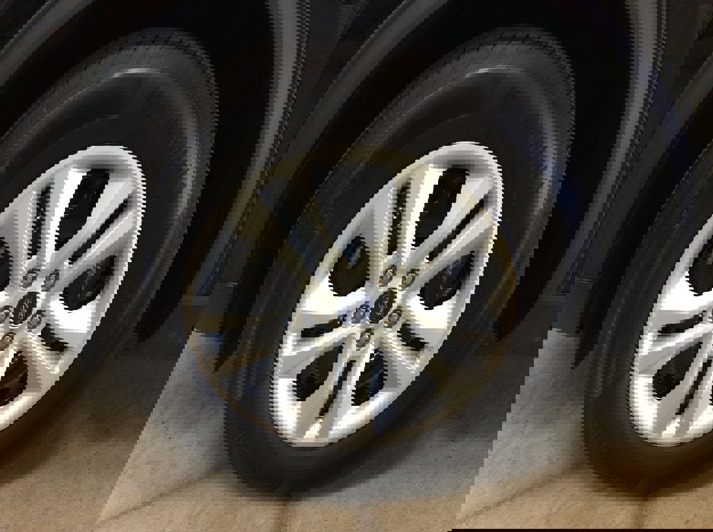 Used 2023 Ford Escape AWD image 9