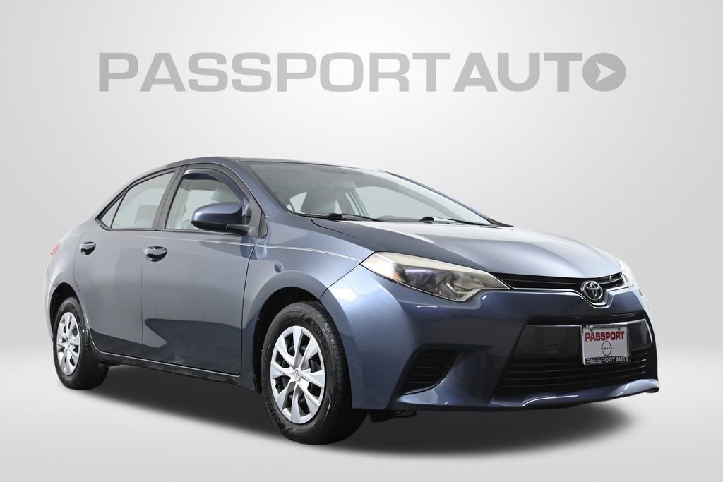 Used 2014 Toyota Corolla LE image 3