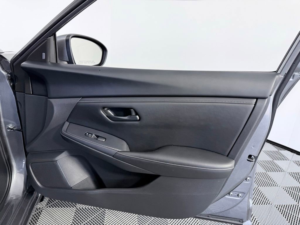 Used 2024 Nissan Sentra S image 10