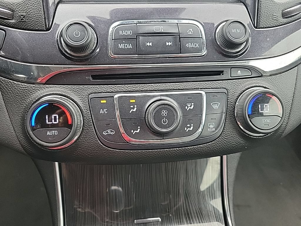 Used 2016 Chevrolet Impala LTZ w/ Enhanced Convenience Package FWD image 14