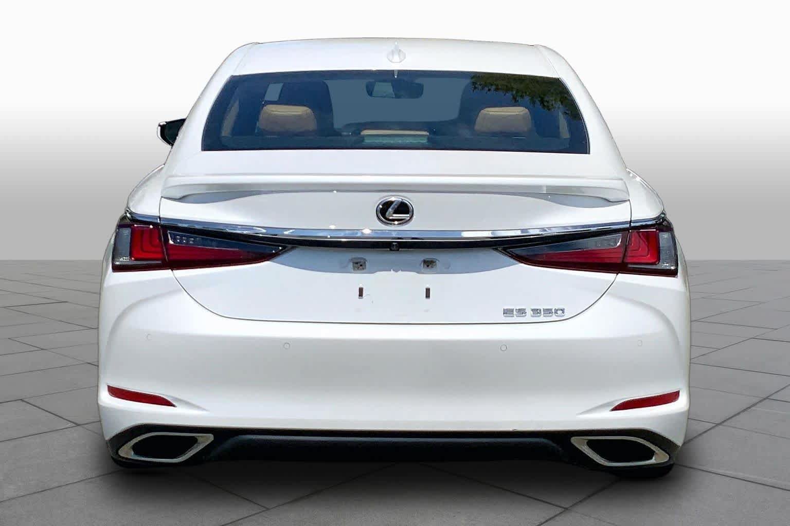 Certified 2024 Lexus ES 350 w/ Premium Package FWD image 5