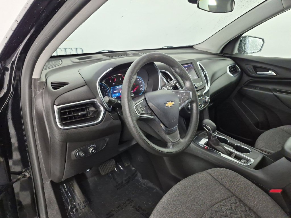 Used 2024 Chevrolet Equinox LT FWD image 17