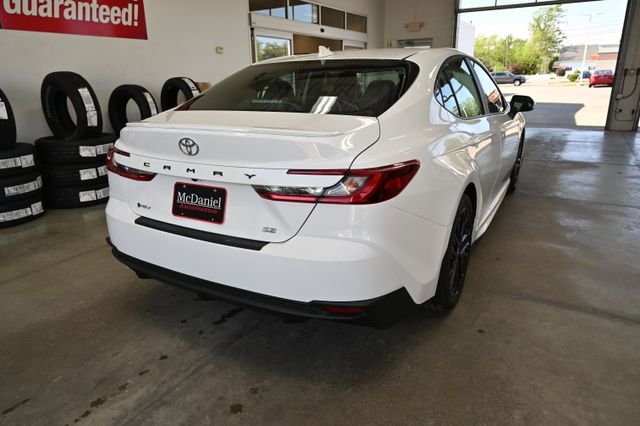 New 2026 Toyota Camry SE FWD image 6