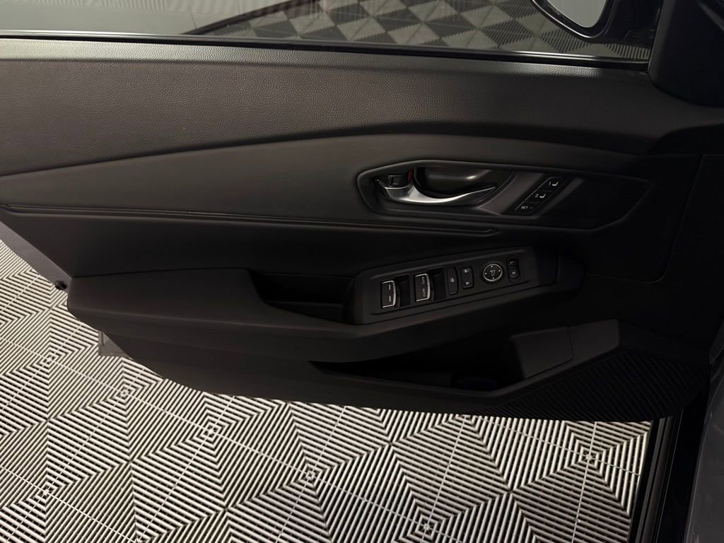 Used 2024 Honda Accord EX-L image 24