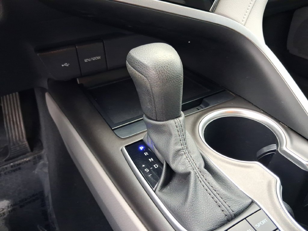 Used 2024 Toyota Camry LE FWD image 22